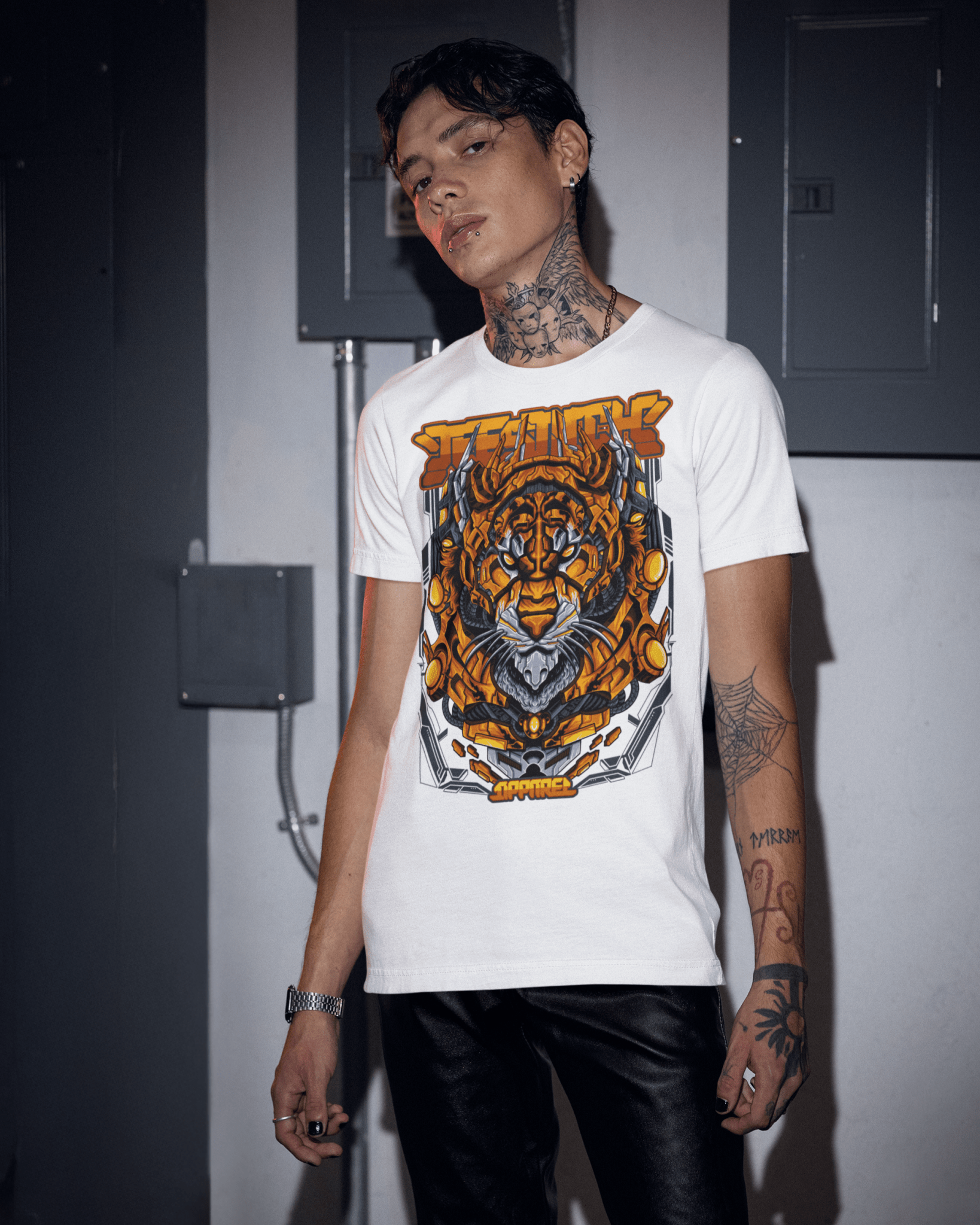 gothic-styled-mockup-of-a-tattooed-man-in-a-Cyger-designed-t-shirt