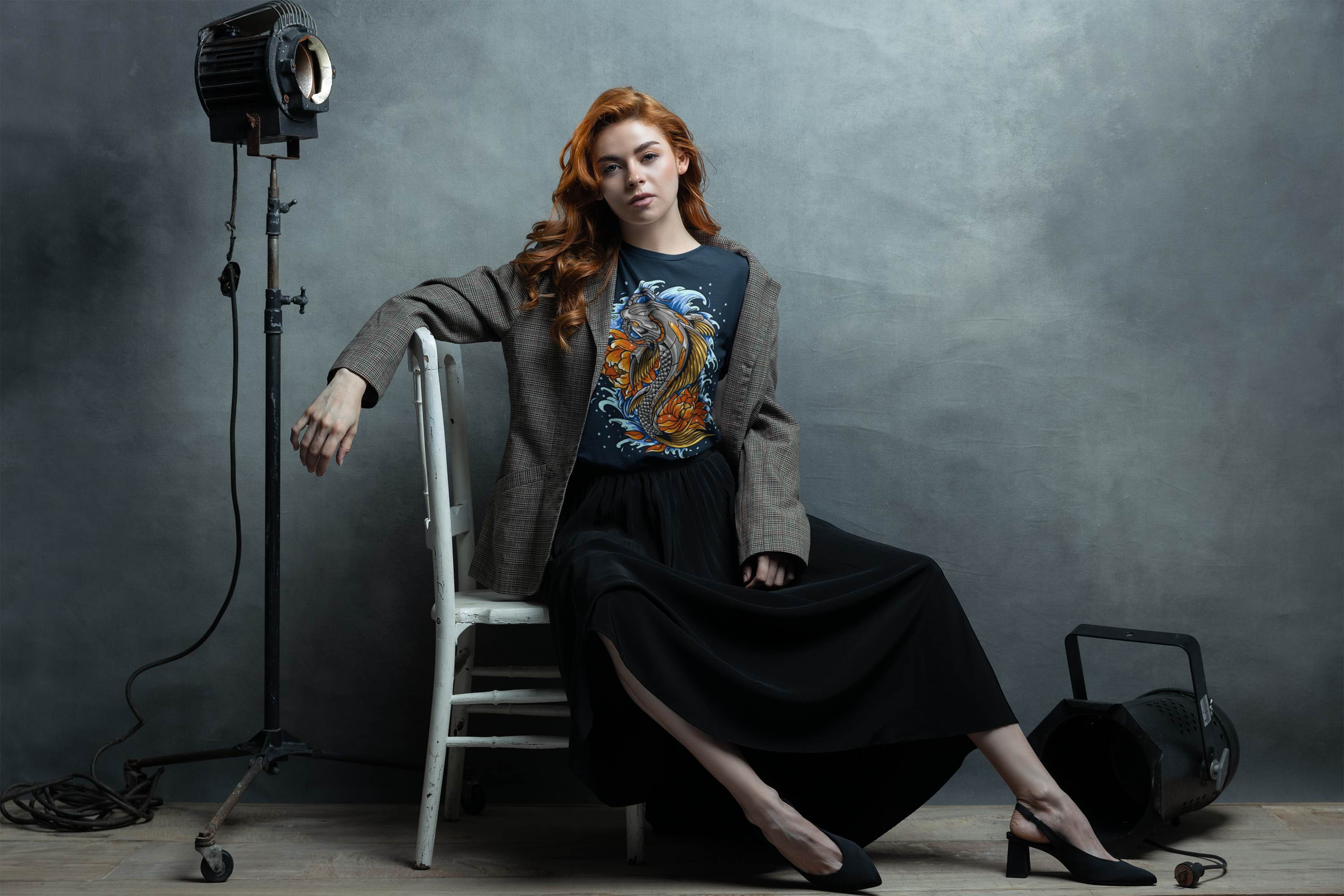 red-headed-female-model-posing-in-a-studio